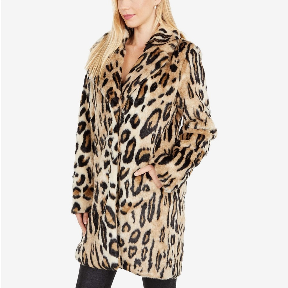 Apparis fur leopard coat size M